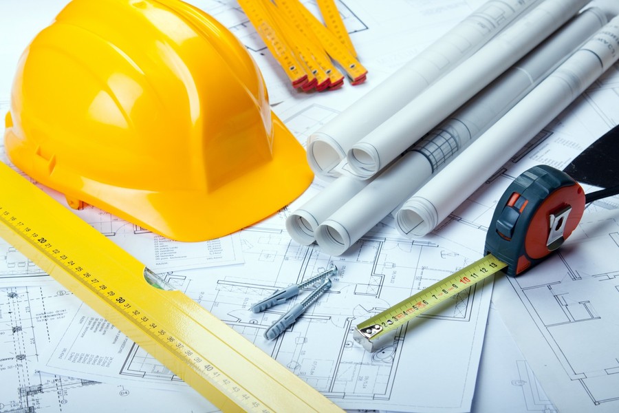 5 Tips to Choose and Work With a Professional Builder