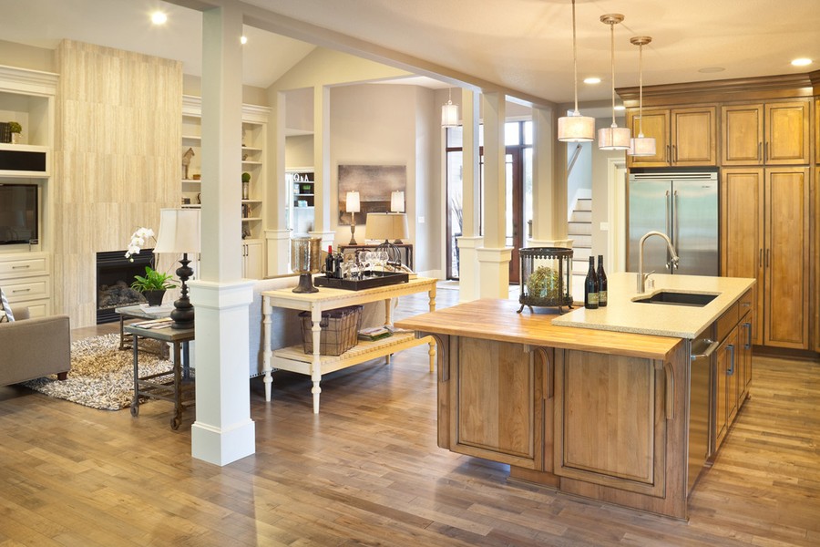 Featured image of post Interior Old Craftsman Style House - Beautiful old craftsman style home living room interior.