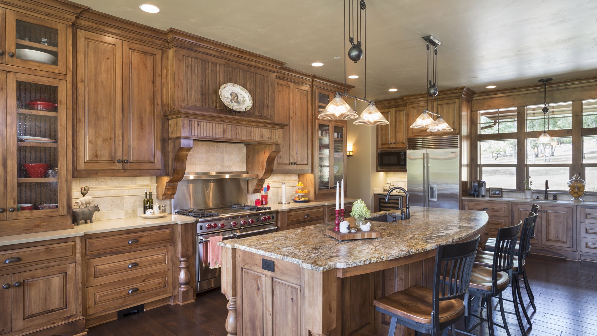 10+ kitchen with walk-in pantry floor plan Top 70 best kitchen pantry ideas