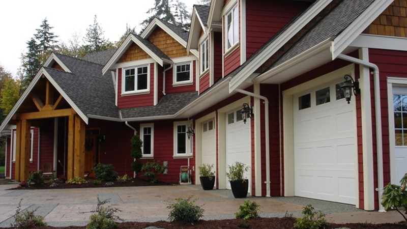 Image for Halstad-Lodge Style Plan with Generous Master and Kitchen-Front Exterior