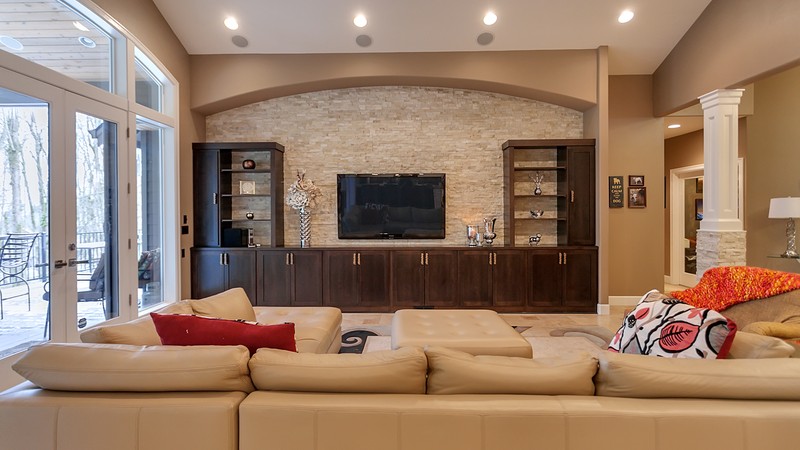 Image for Vidabelo-Elegant Craftsman with Double Master Suites-Great Room