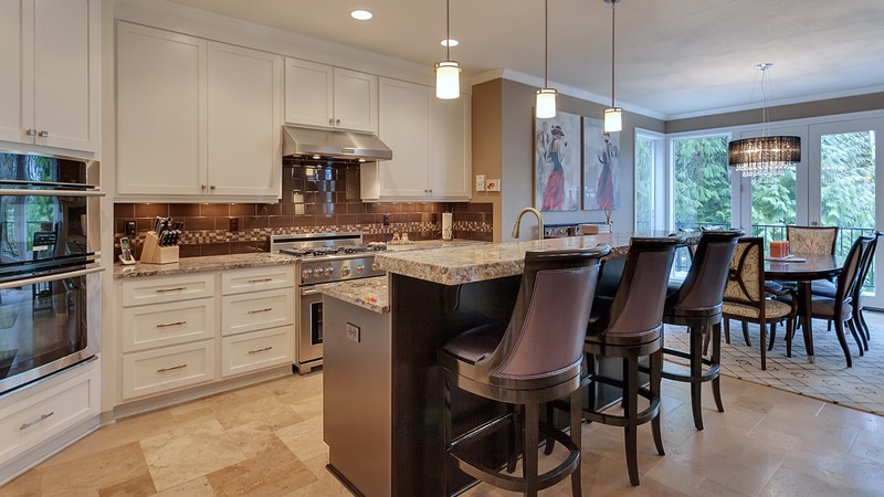Image for Vidabelo-Elegant Craftsman with Double Master Suites-Kitchen